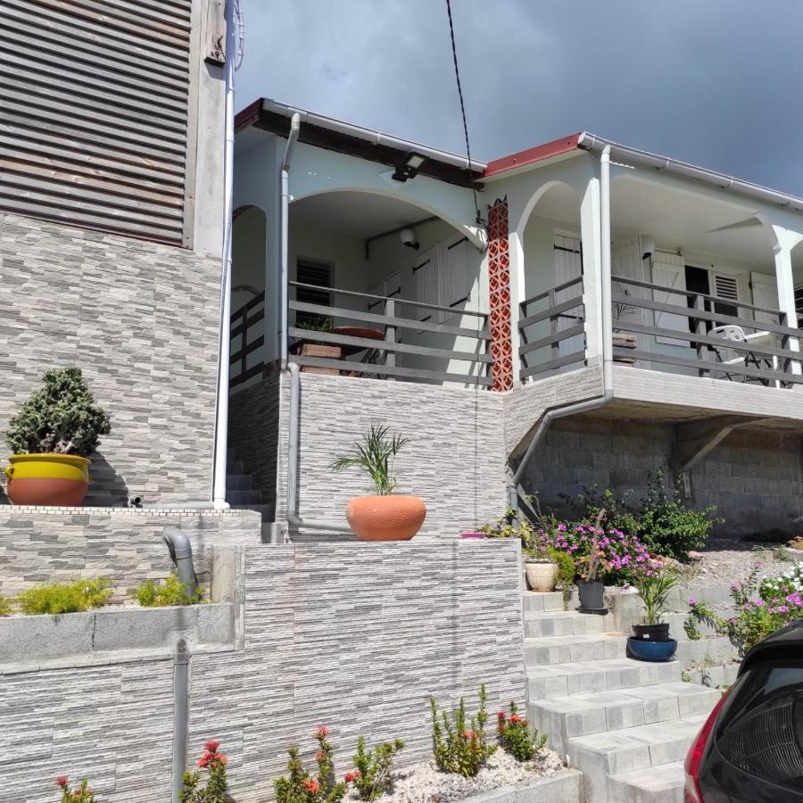 "Au Magnifique Vue " Villa Le Marin Exterior foto